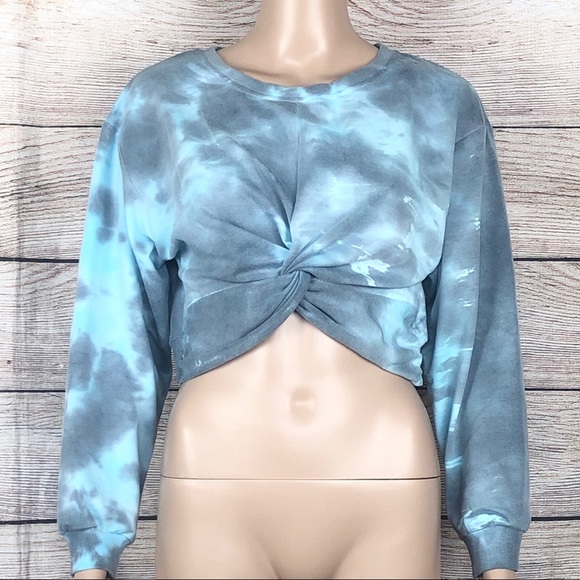 Boutique | Cropped Tie Dye Twist Sweater - Picture 3 of 4